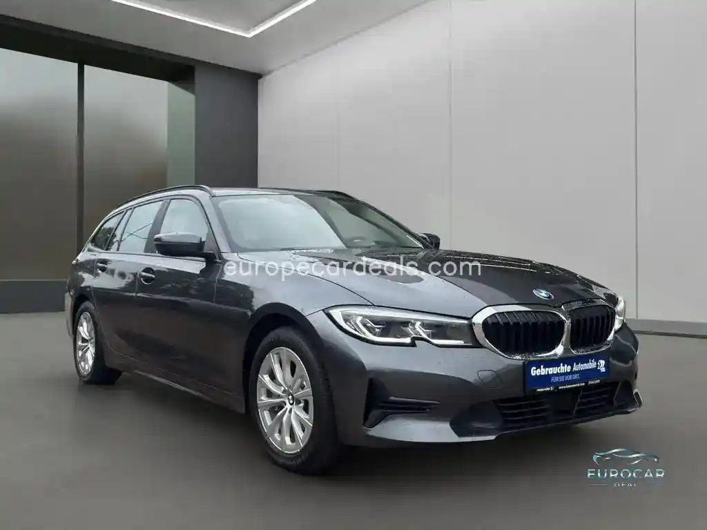 BMW 330