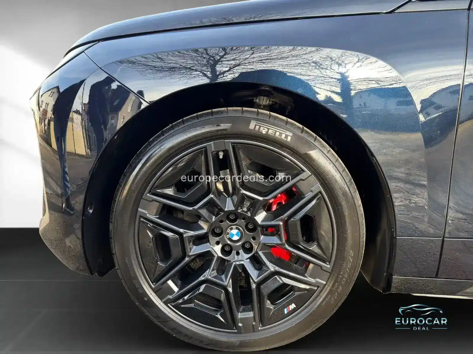 BMW iX