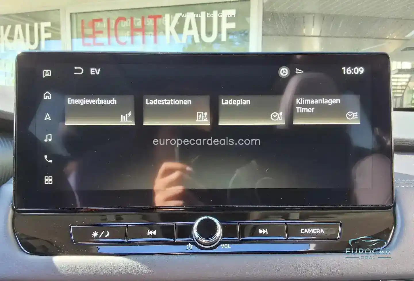 Mitsubishi Plug-in Hybrid Outlander