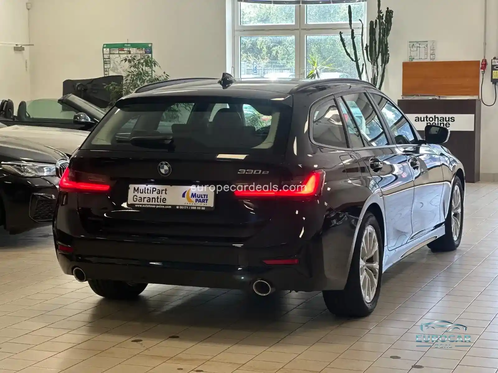 BMW 330