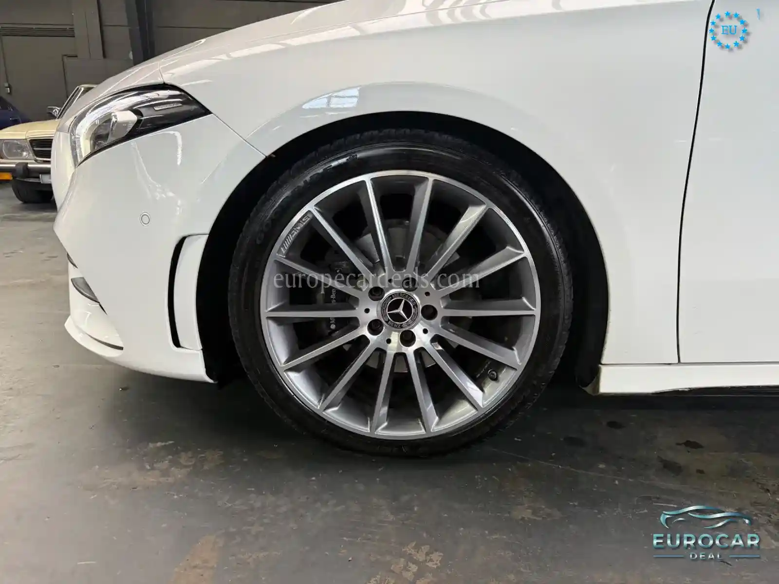 Mercedes-Benz A 180