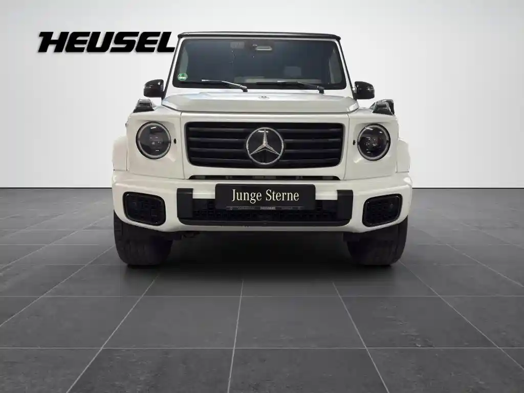 Mercedes-Benz G 500