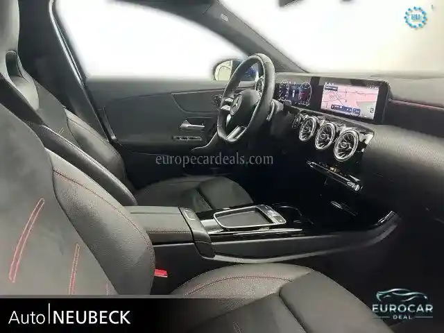 Mercedes-Benz A 220
