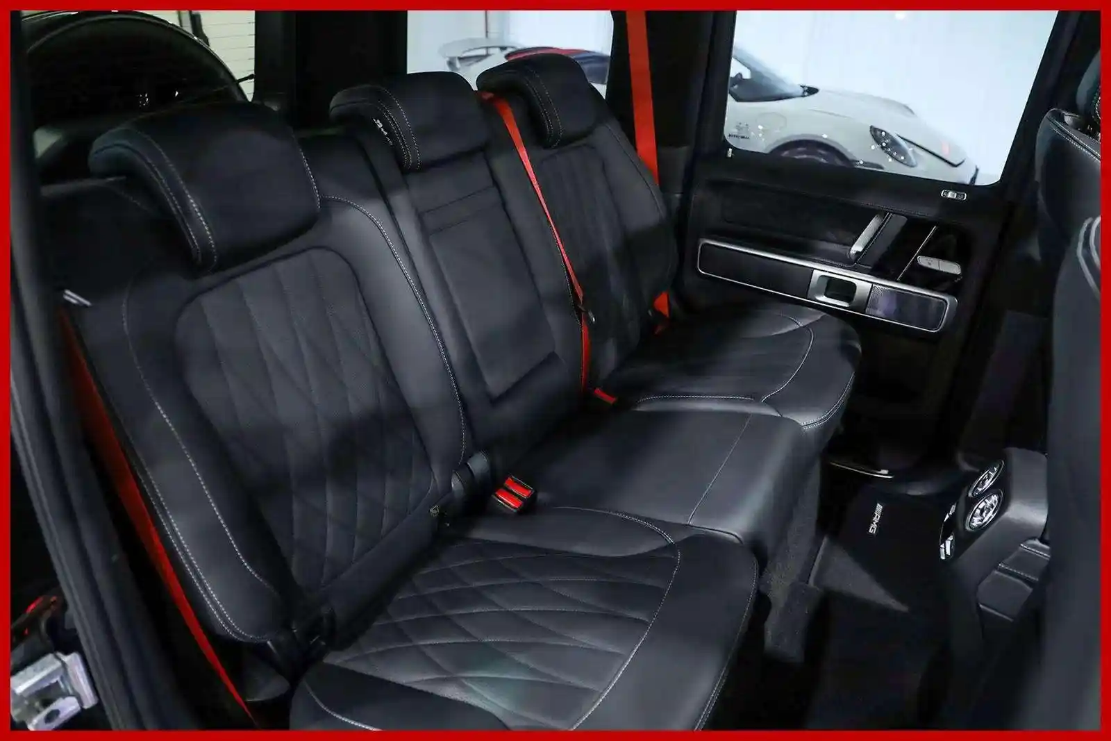 Mercedes-Benz G 500