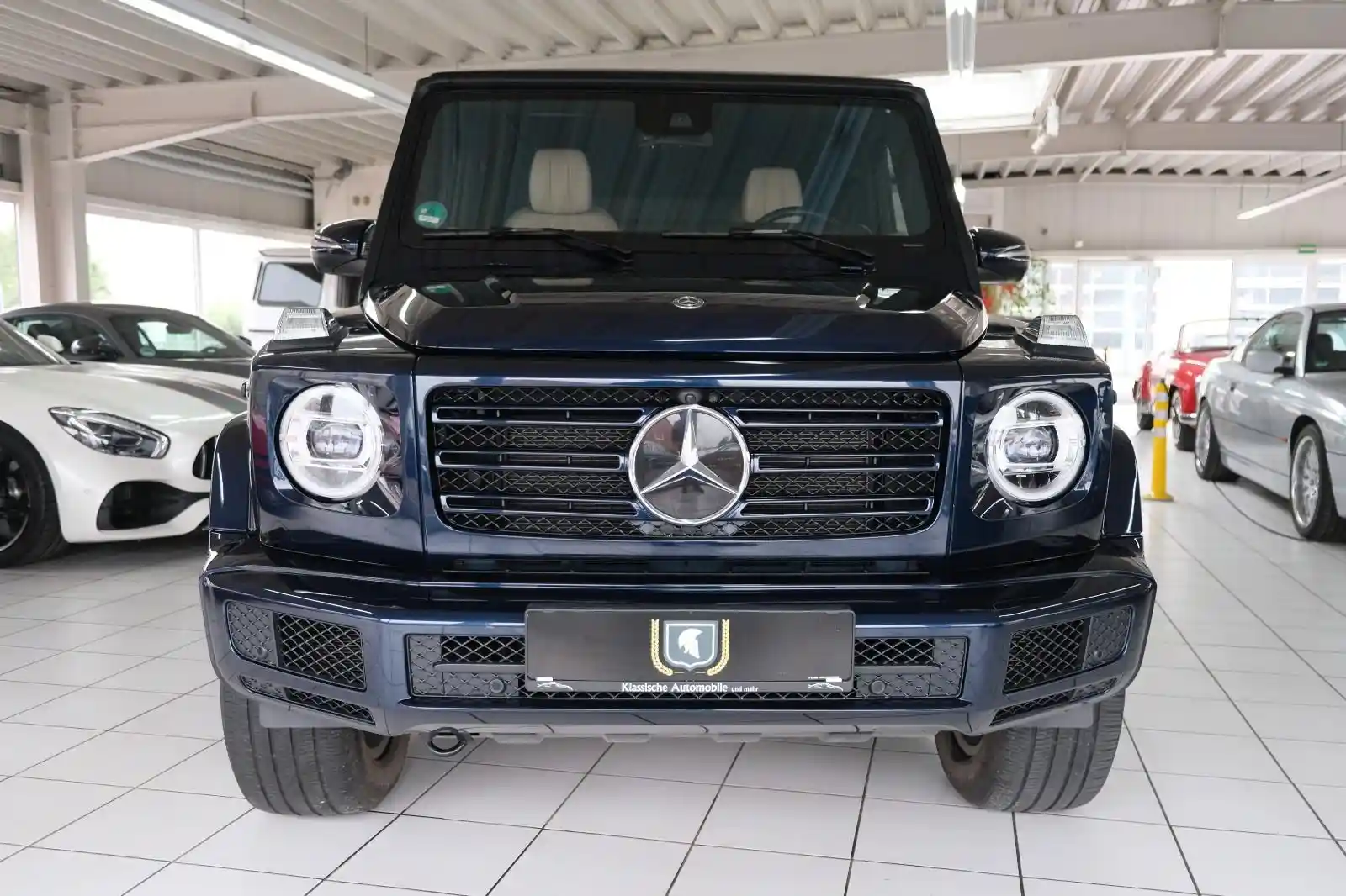 Mercedes-Benz G 500
