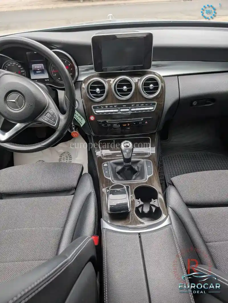 Mercedes-Benz C 180