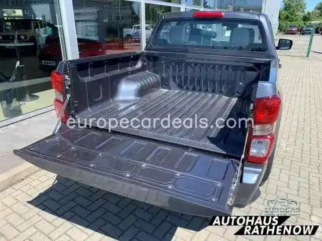 Double Cab 4WD LS SHZ Totwinkelassistent S