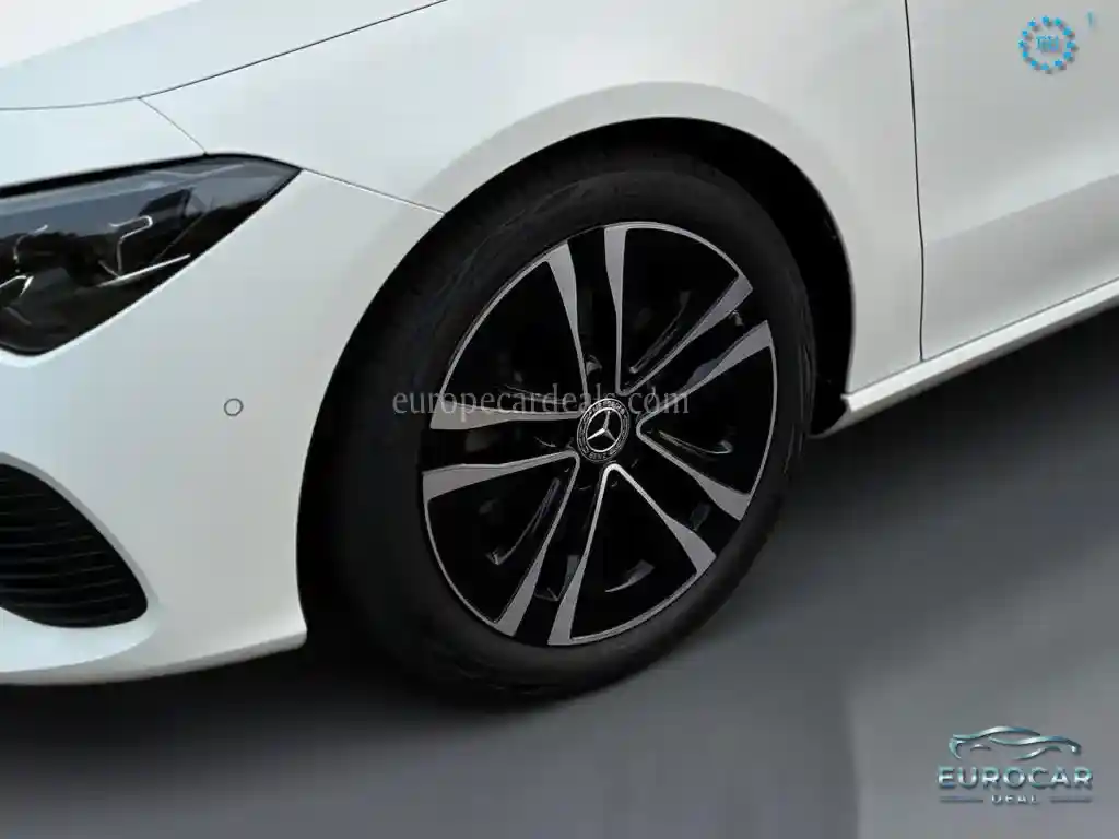 Mercedes-Benz CLA 180 Shooting Brake