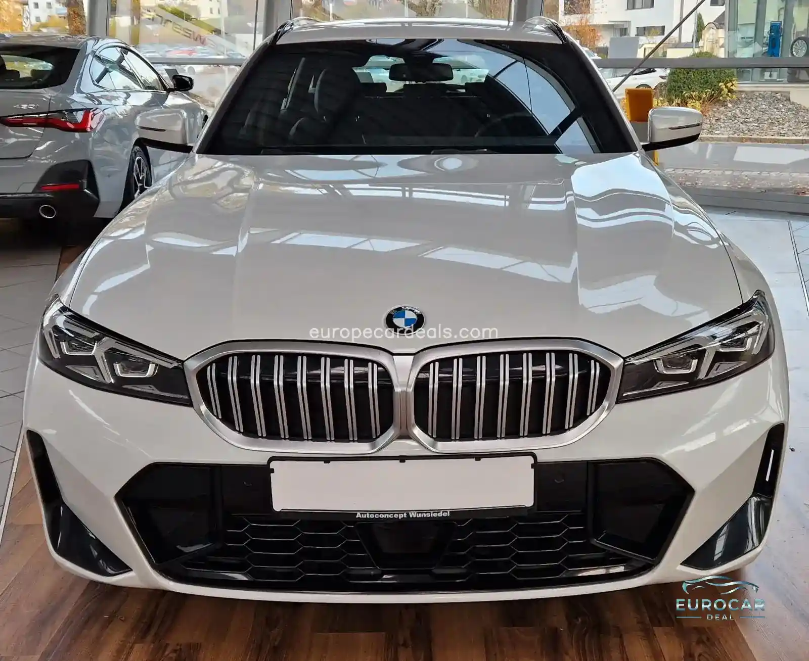 BMW 330