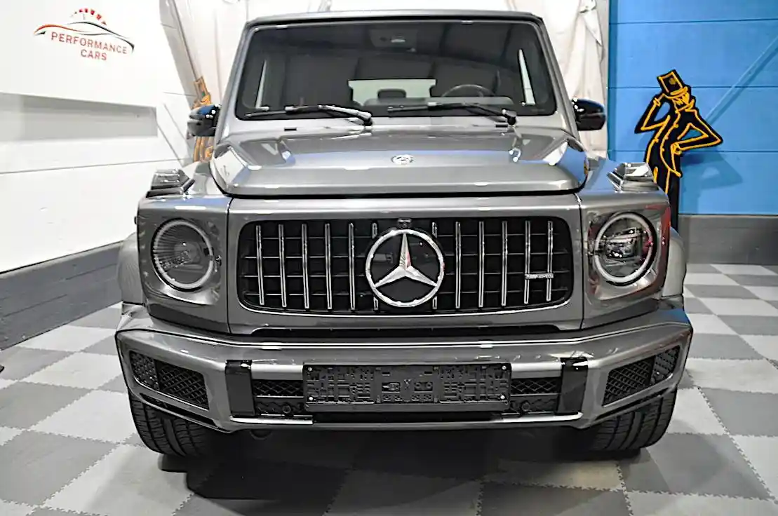 Mercedes-Benz G 500