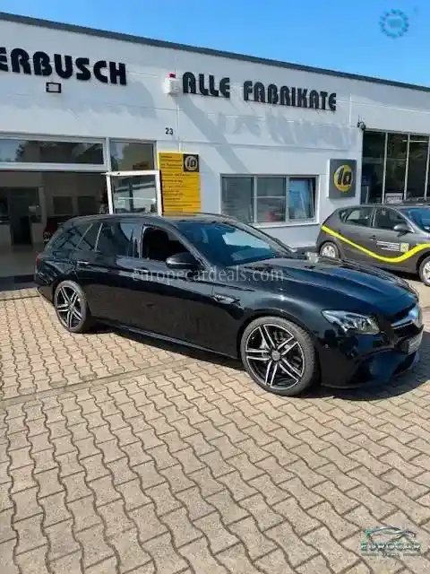 Mercedes-Benz E 63 AMG