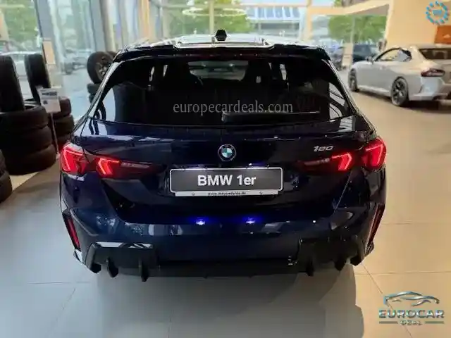BMW 120