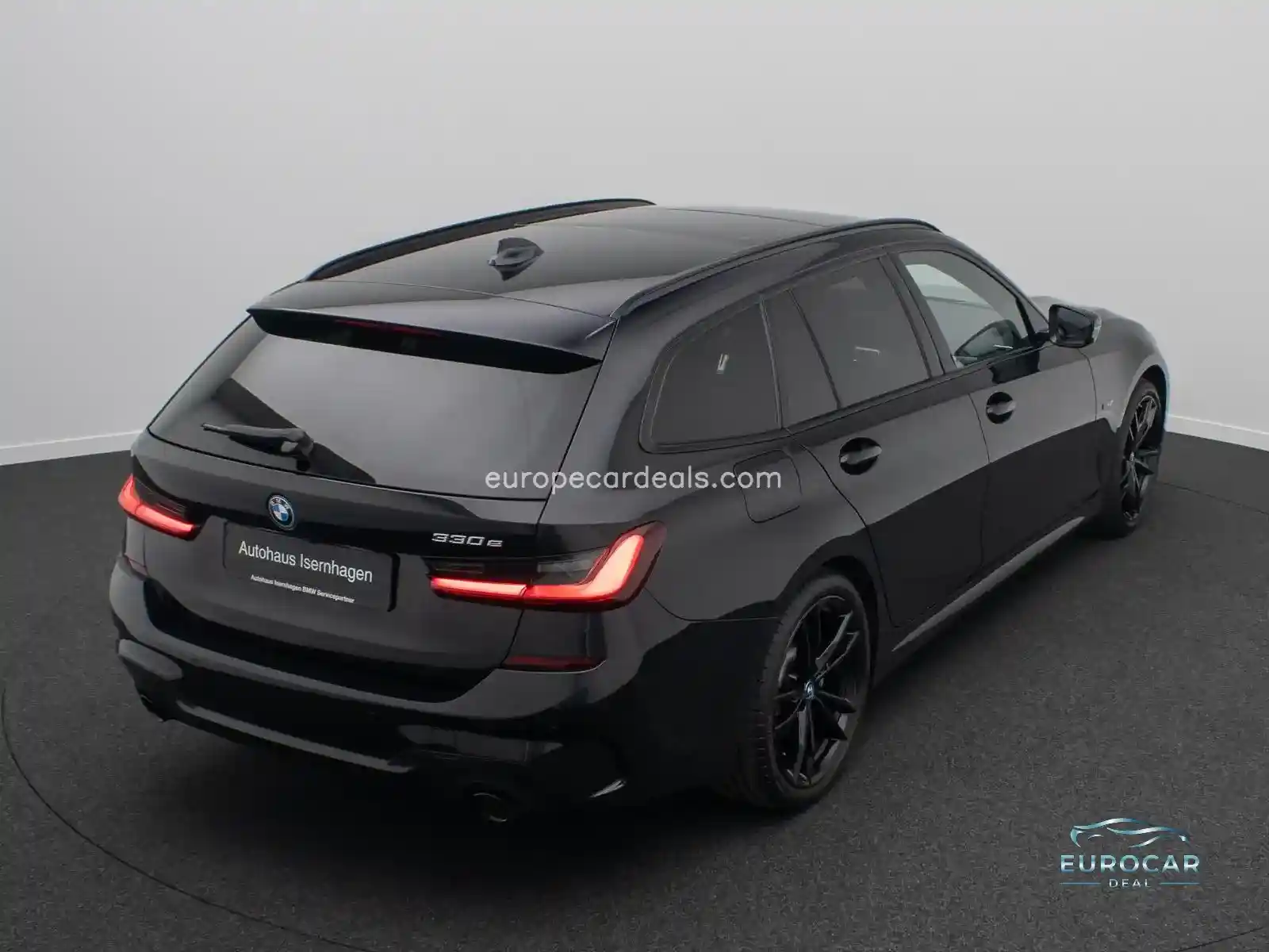 BMW 330