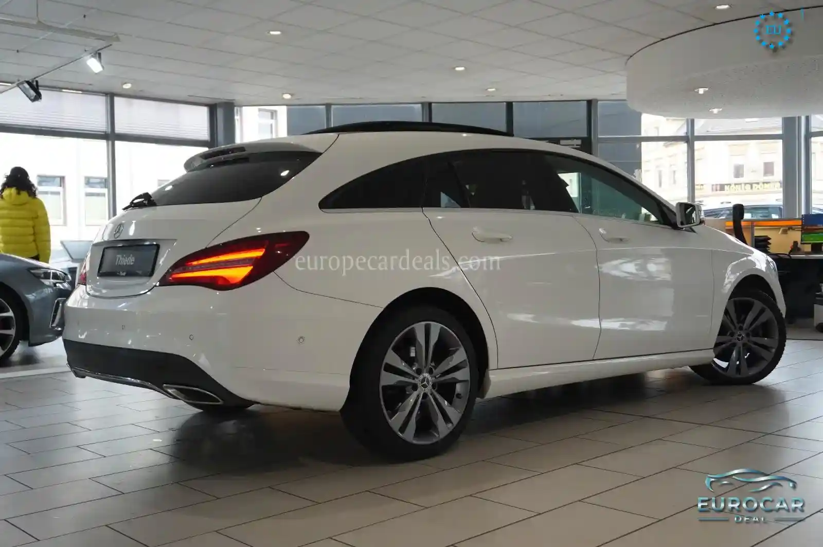 Mercedes-Benz CLA 200