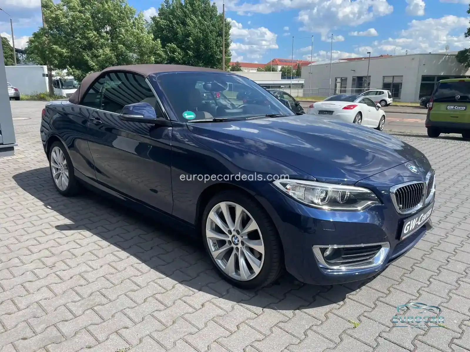 BMW 220