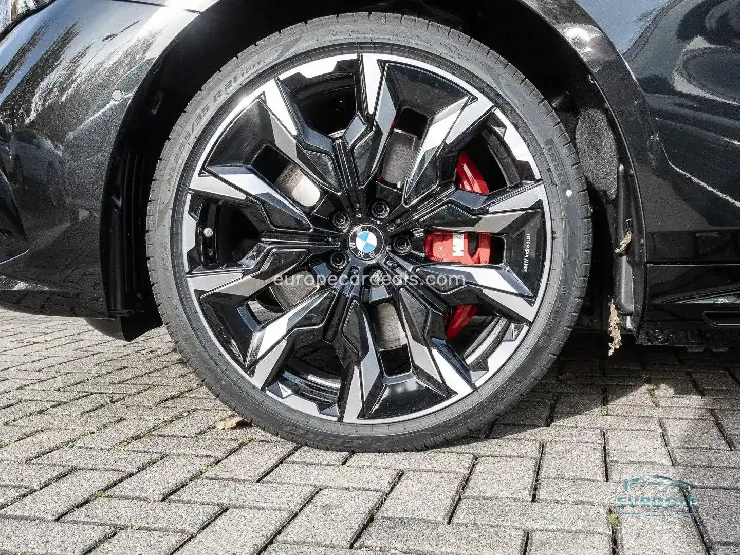 BMW i5