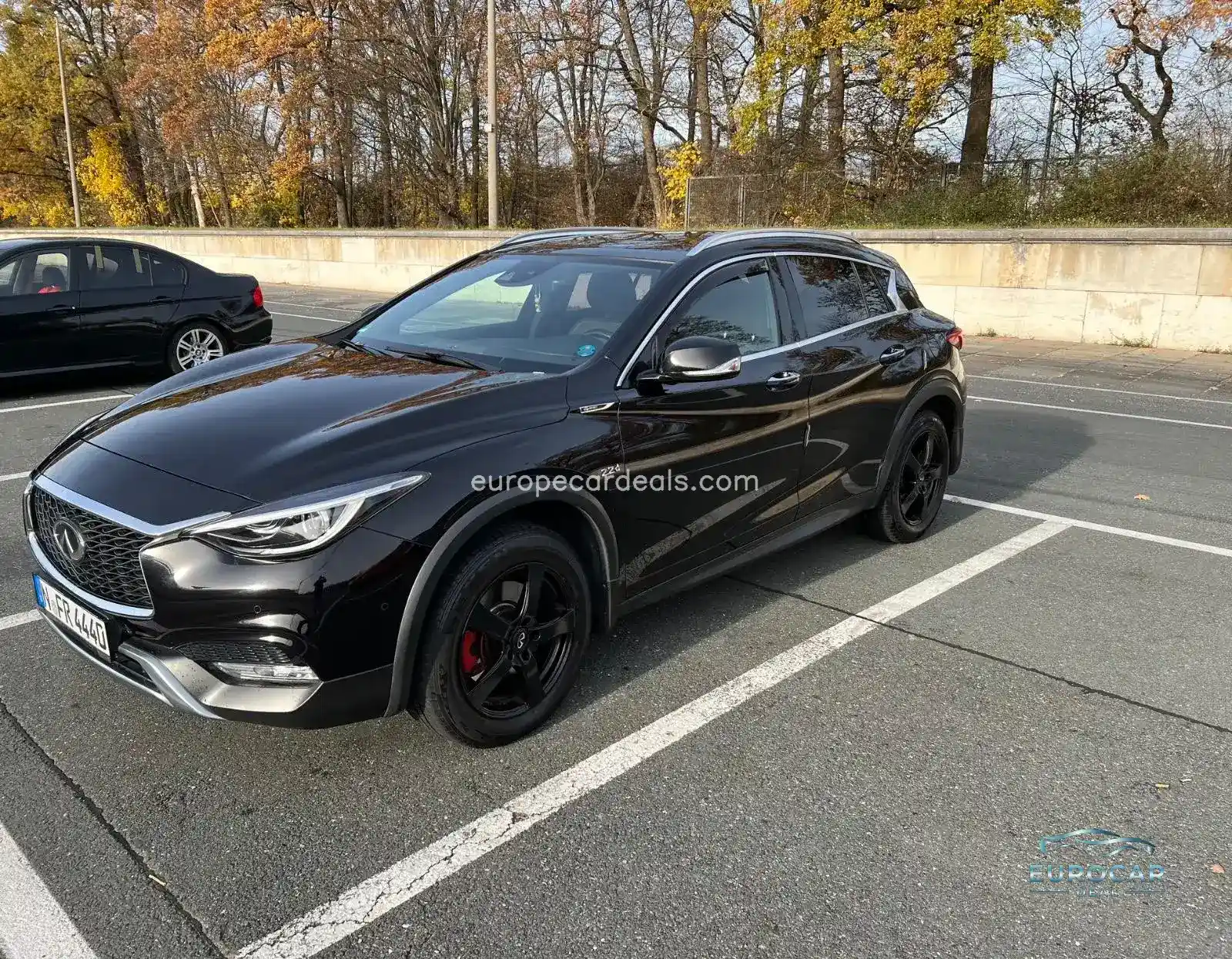 Infiniti QX30