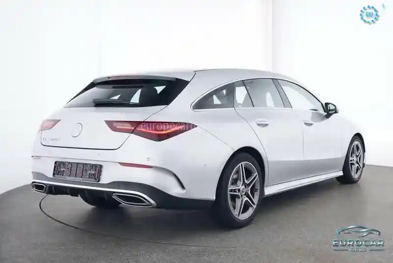 Mercedes-Benz CLA 220 Shooting Brake