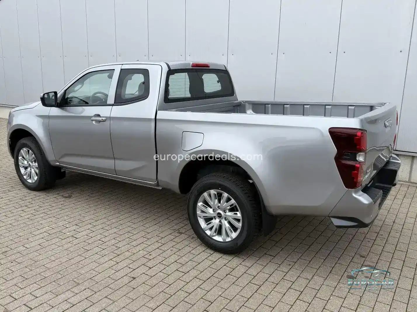 Space Cab AT LS 4WD mit Ahk
