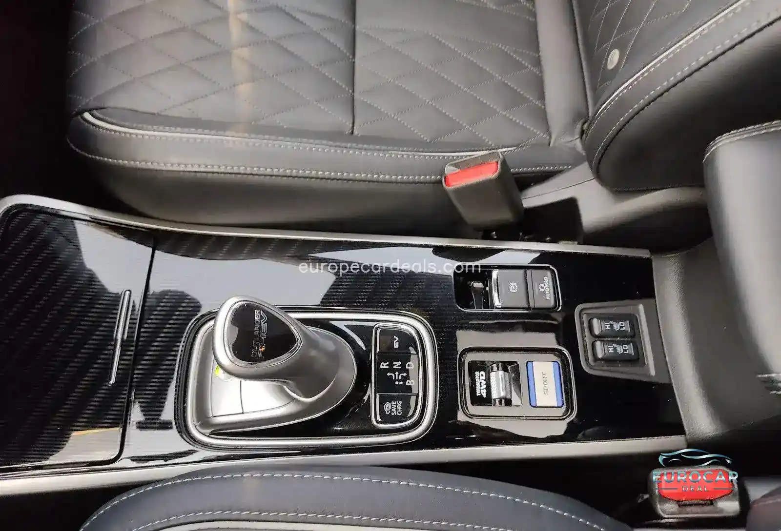 Mitsubishi Plug-in Hybrid Outlander