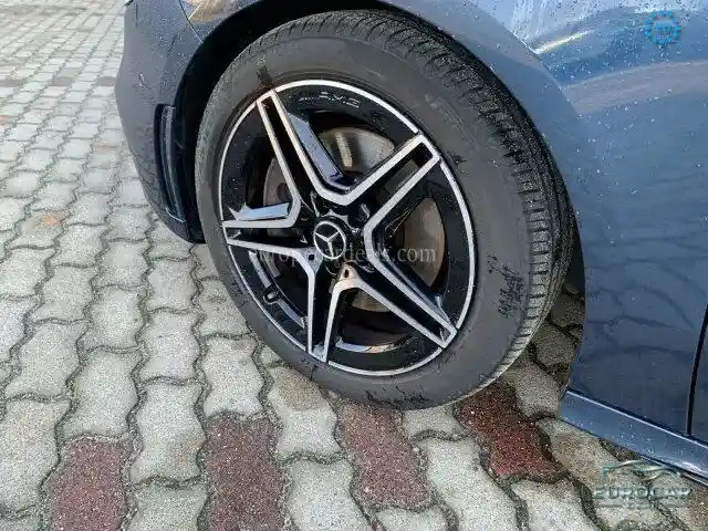 Mercedes-Benz B 250