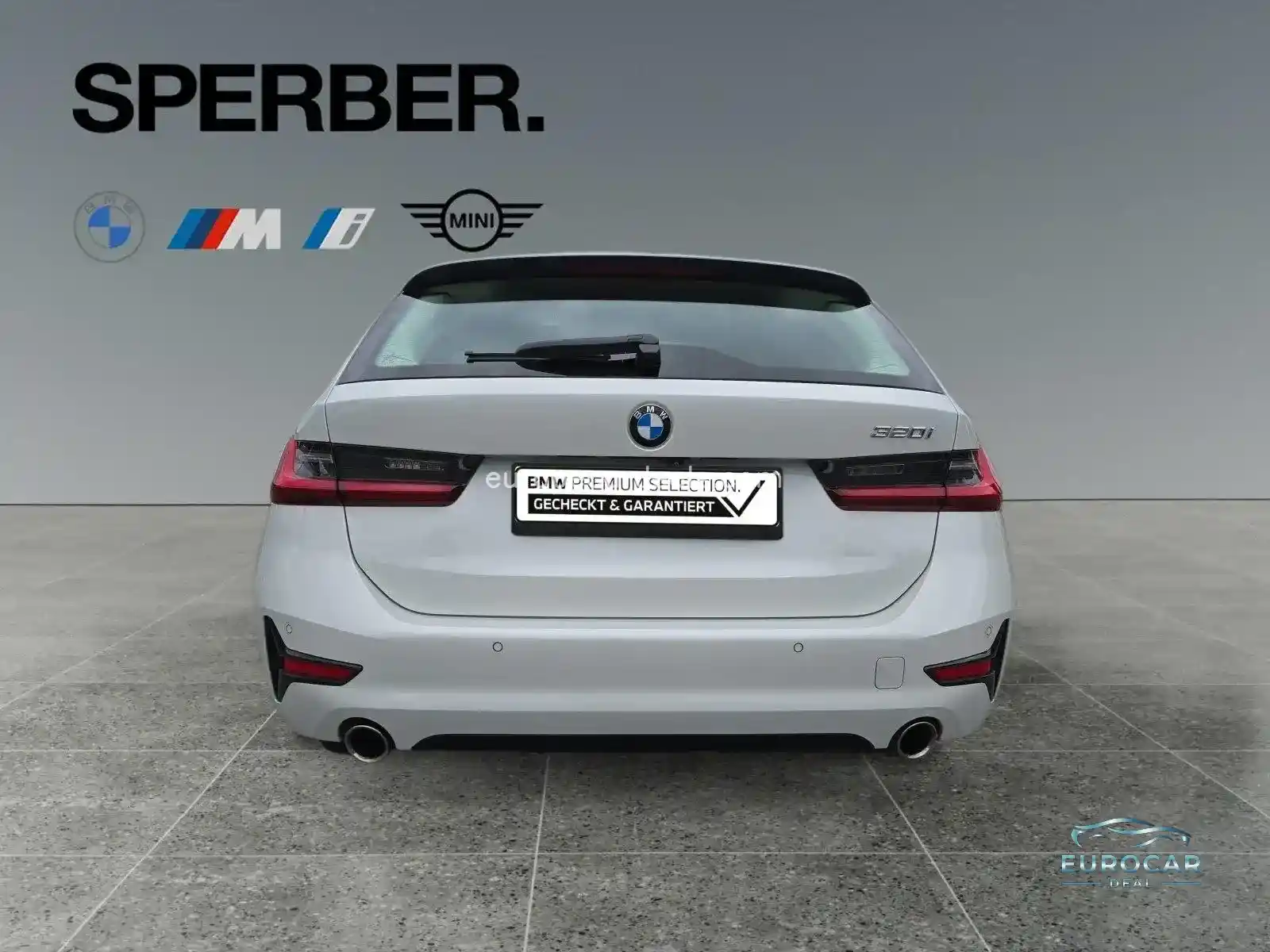 BMW 320