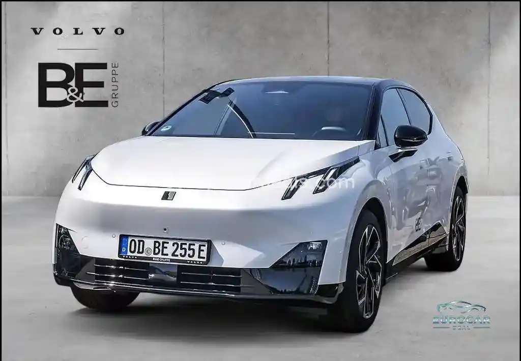 Lynk&Co 02