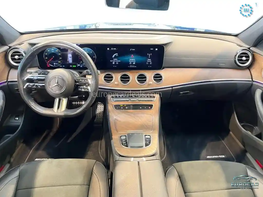 Mercedes-Benz E 300