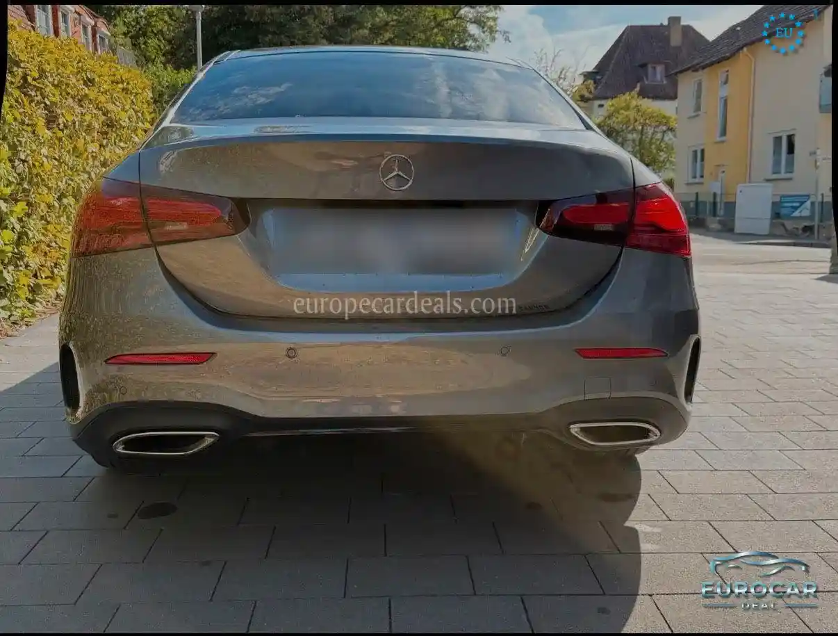 Mercedes-Benz A 220