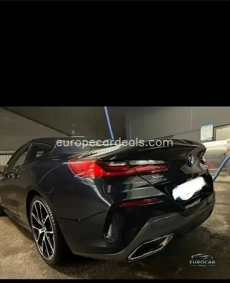 BMW 840
