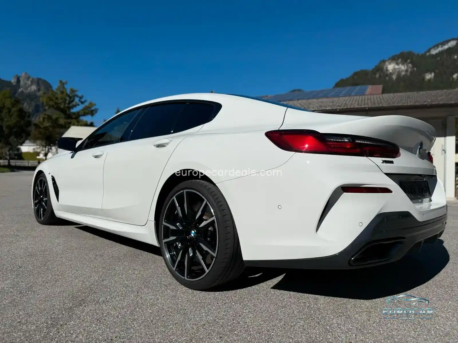 BMW M850