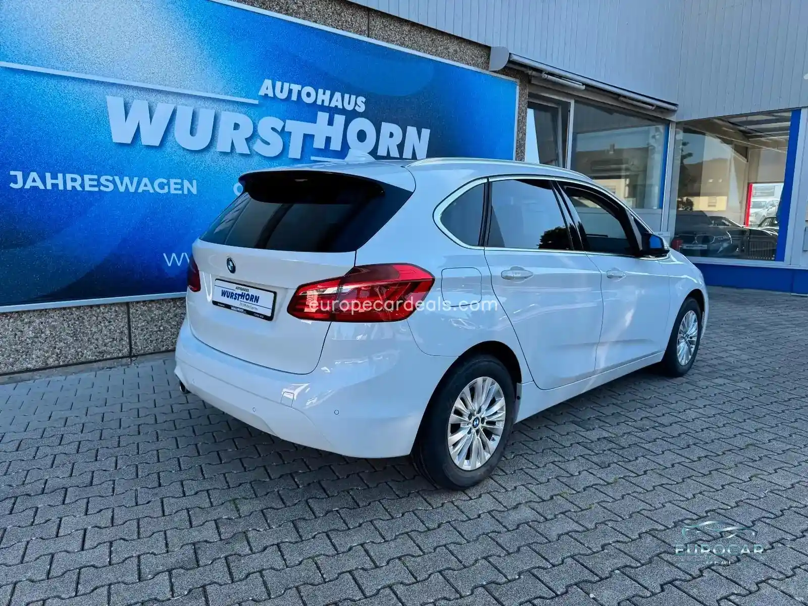 BMW 218