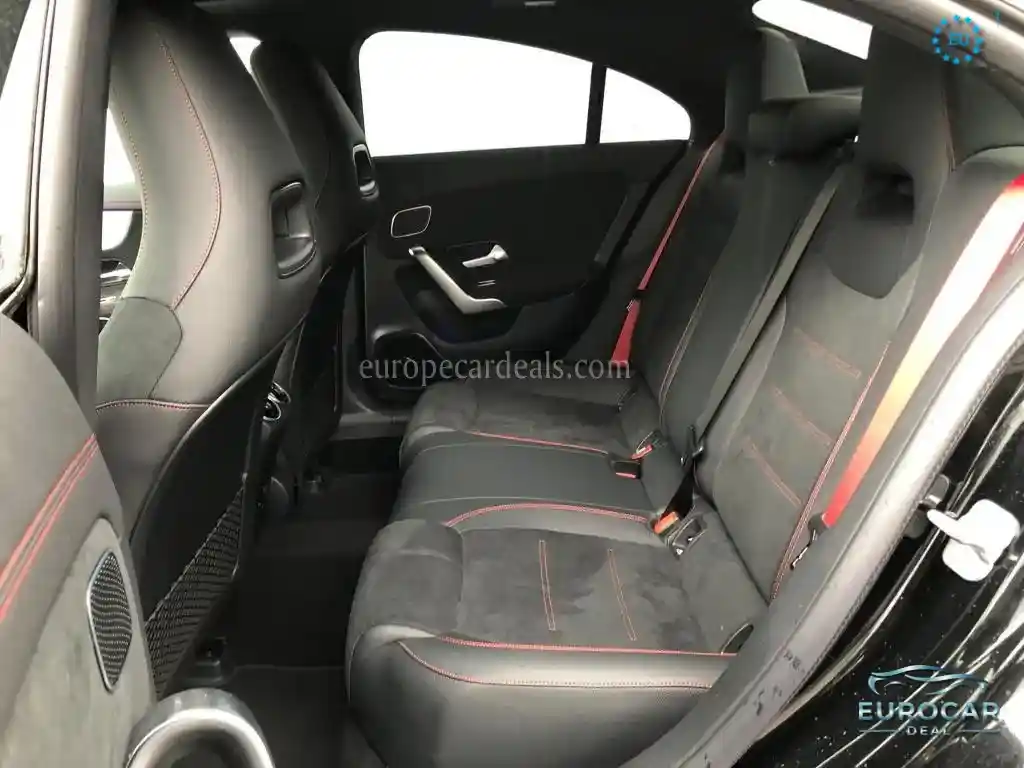 Mercedes-Benz CLA 45 AMG
