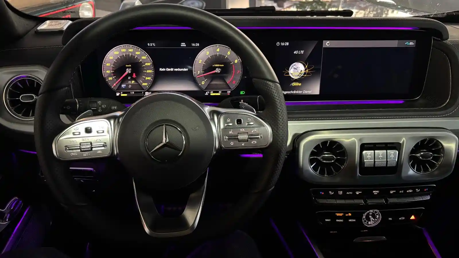 Mercedes-Benz G 500