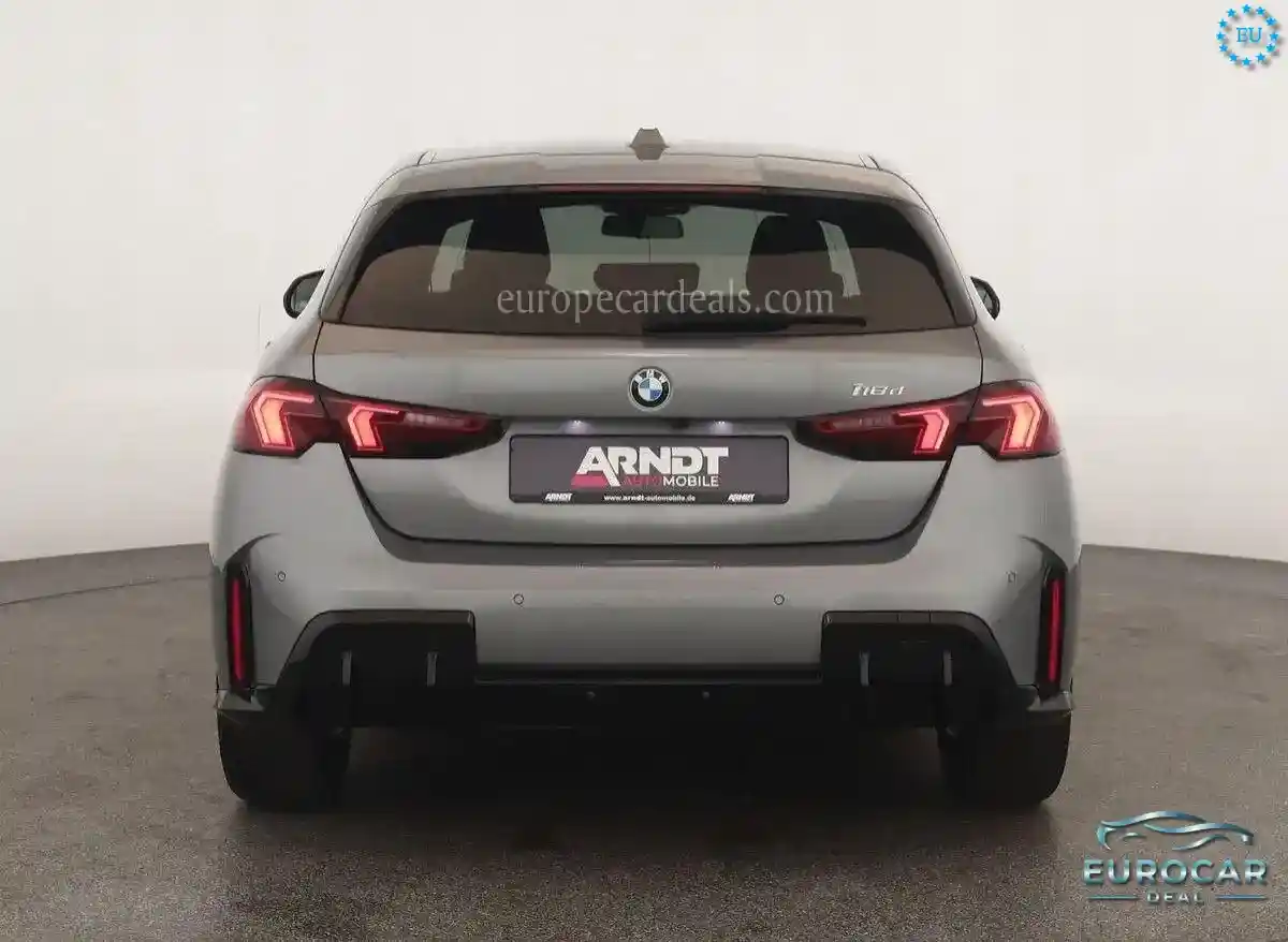 BMW 118