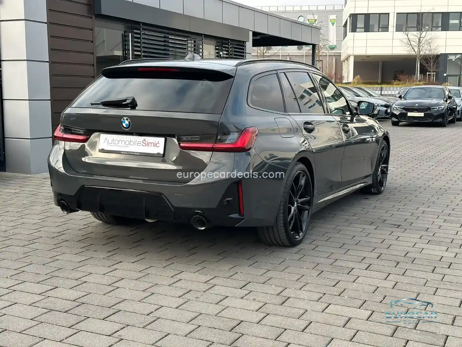 BMW 320