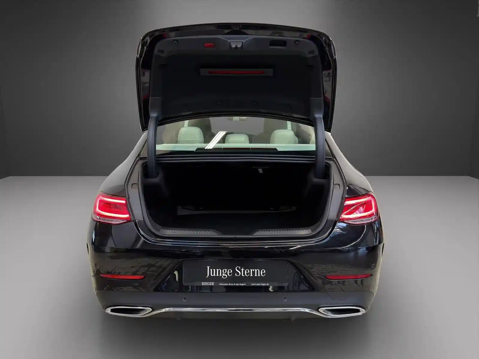 Mercedes-Benz CLS 220
