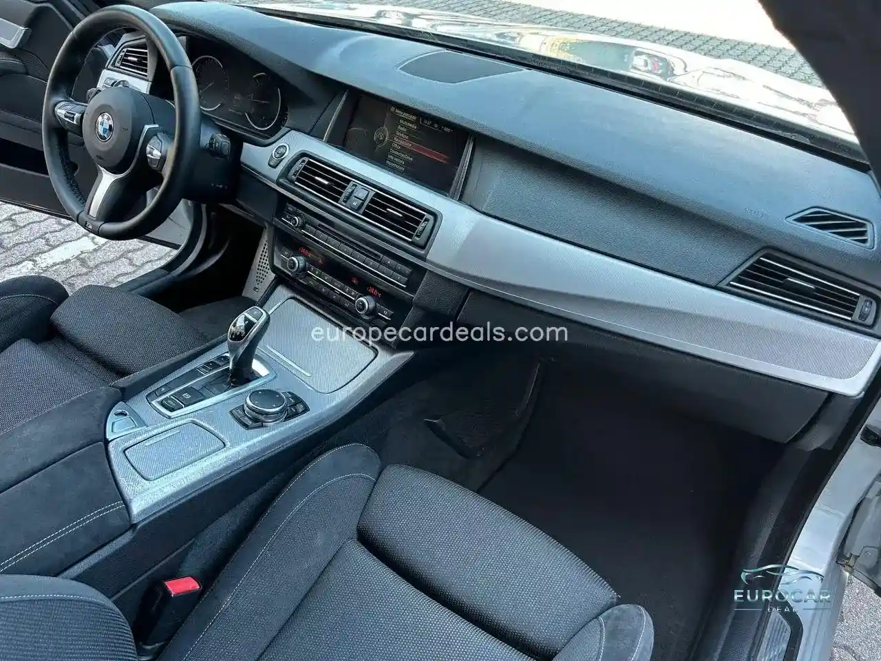 BMW 525