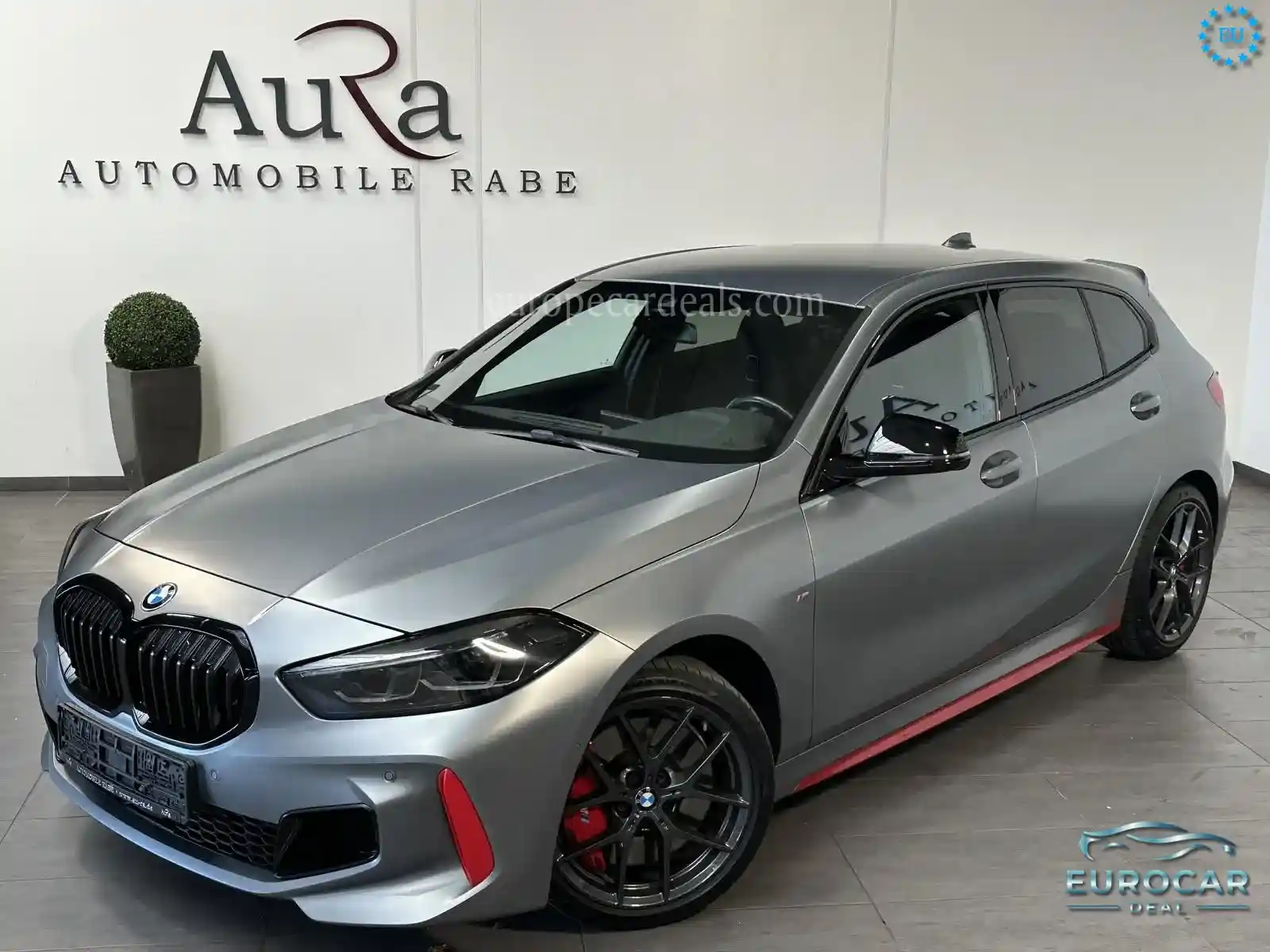 BMW 128