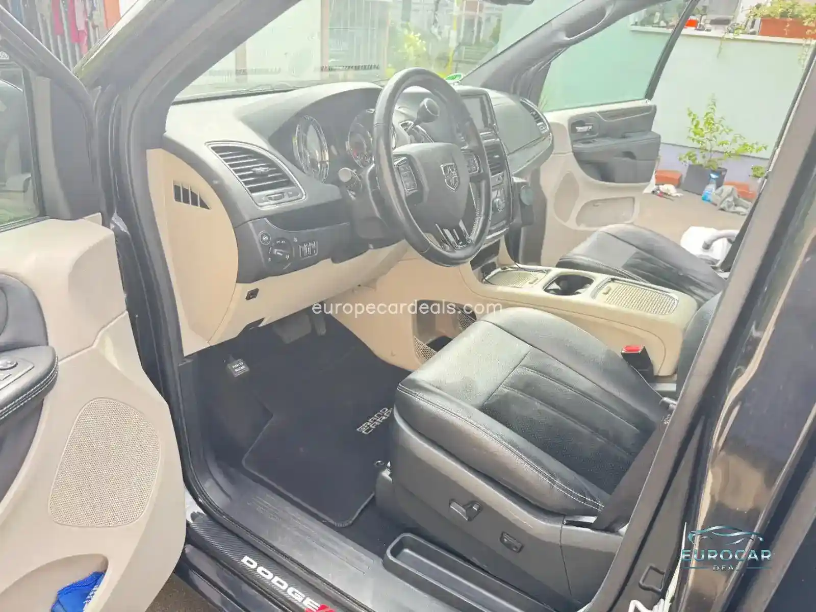 Dodge Grand Caravan