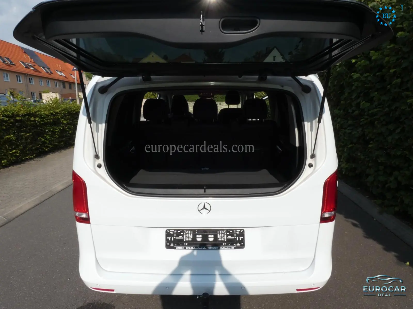 Mercedes-Benz V 220