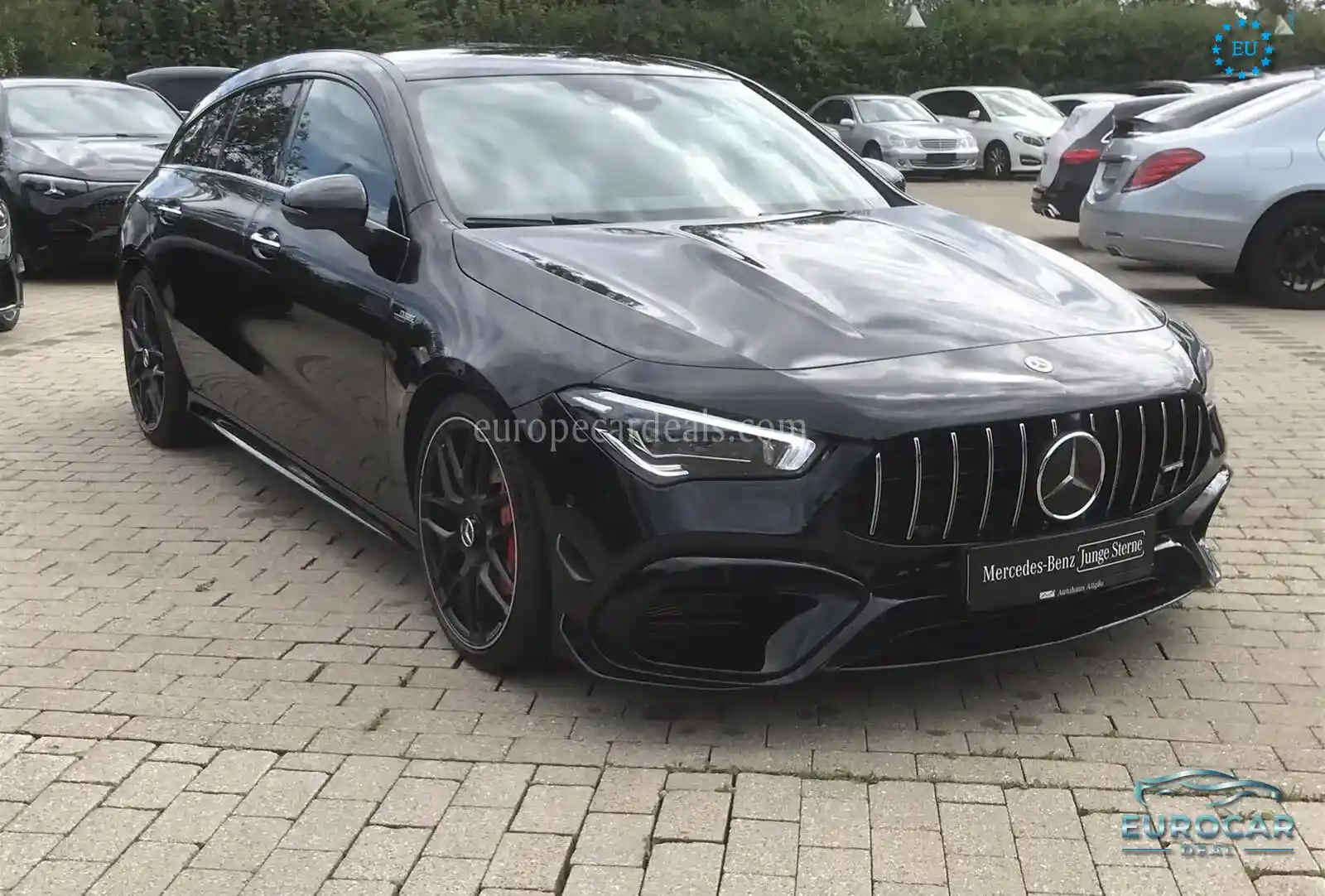 Mercedes-Benz CLA 45 AMG Shooting Brake