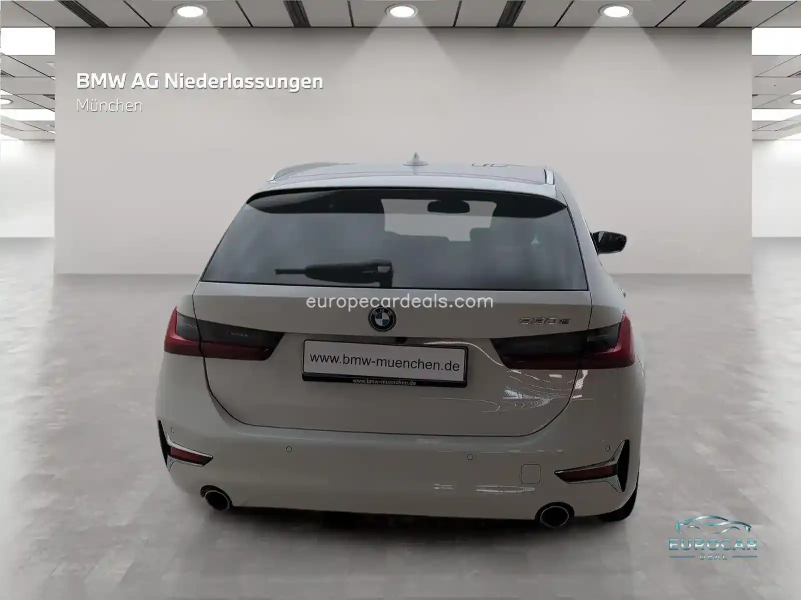 BMW 330