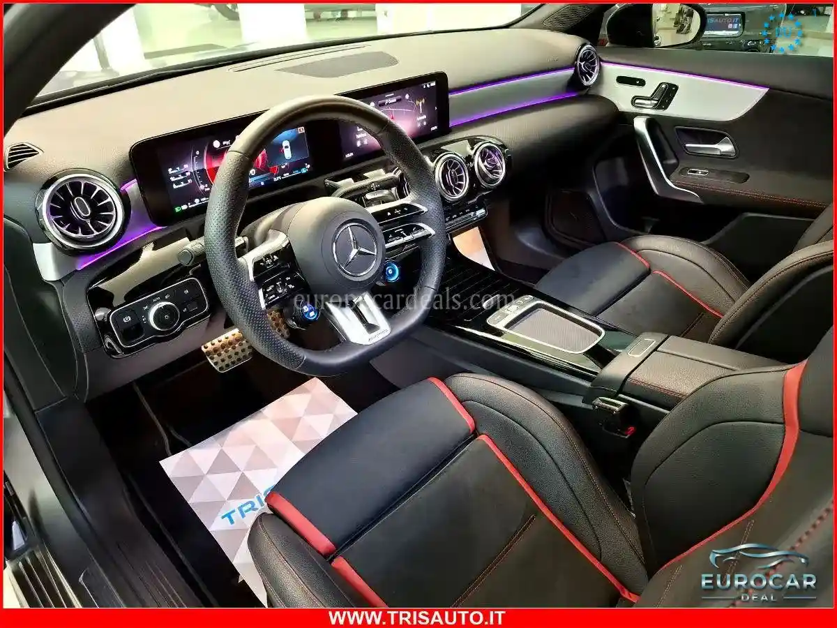 Mercedes-Benz A 35 AMG