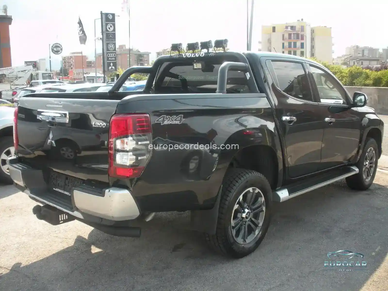Mitsubishi L200