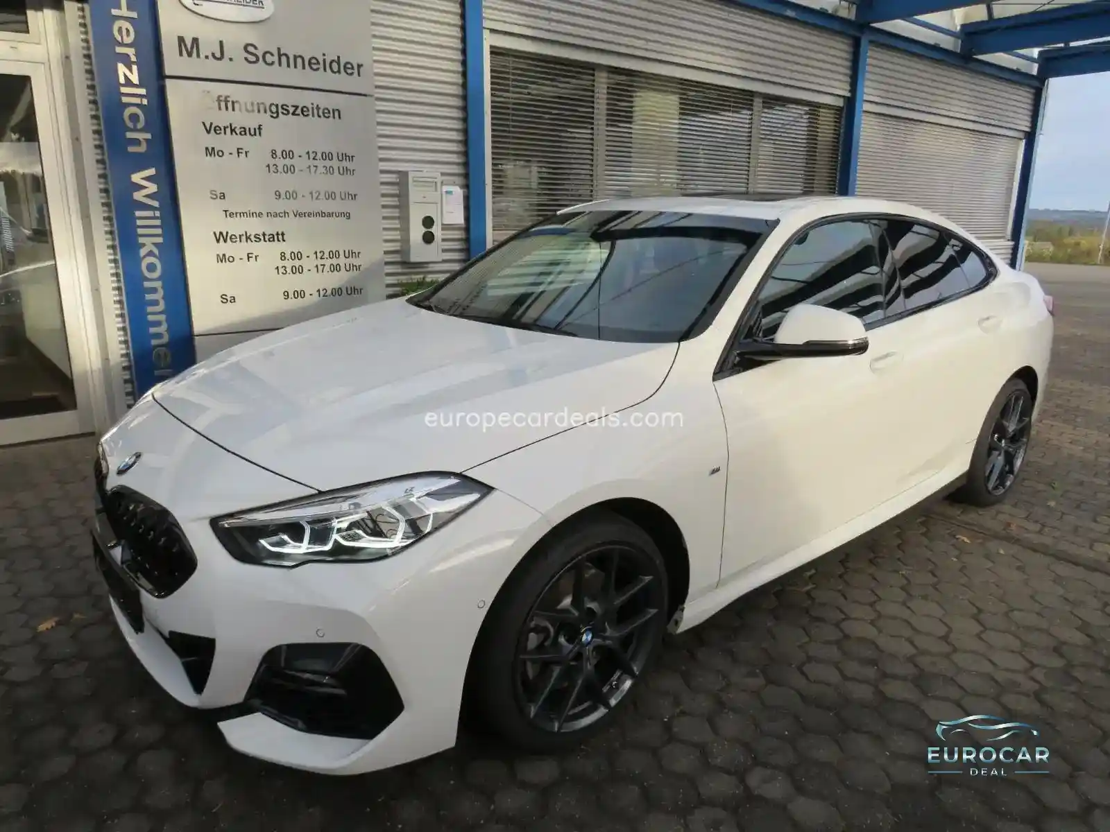 BMW 220