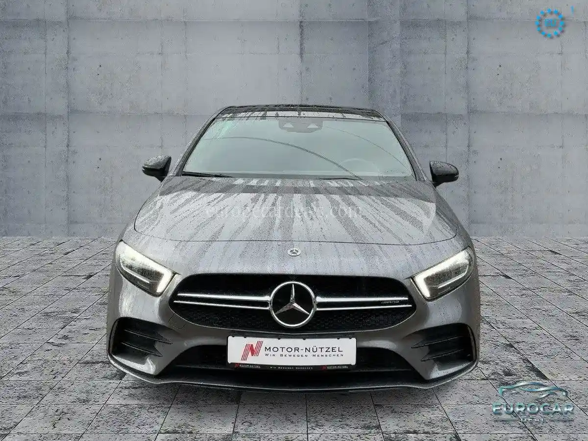Mercedes-Benz A 35 AMG