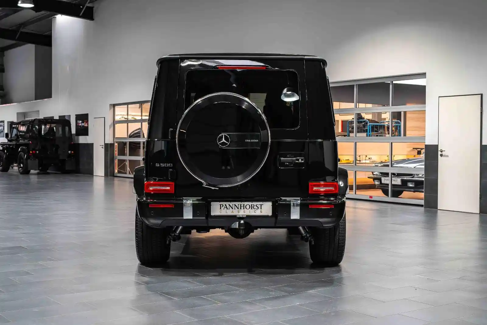 Mercedes-Benz G 500