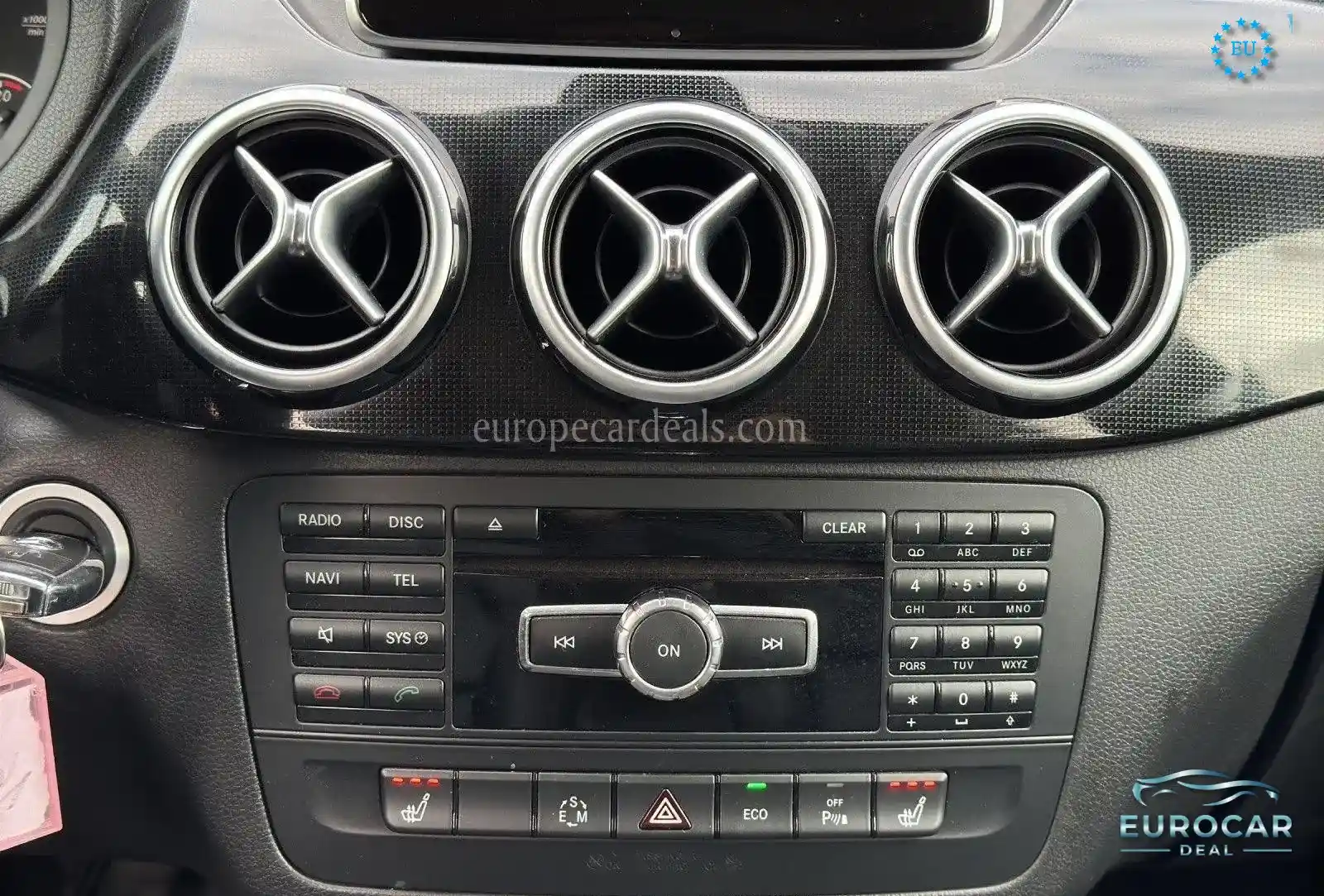 Mercedes-Benz B 180