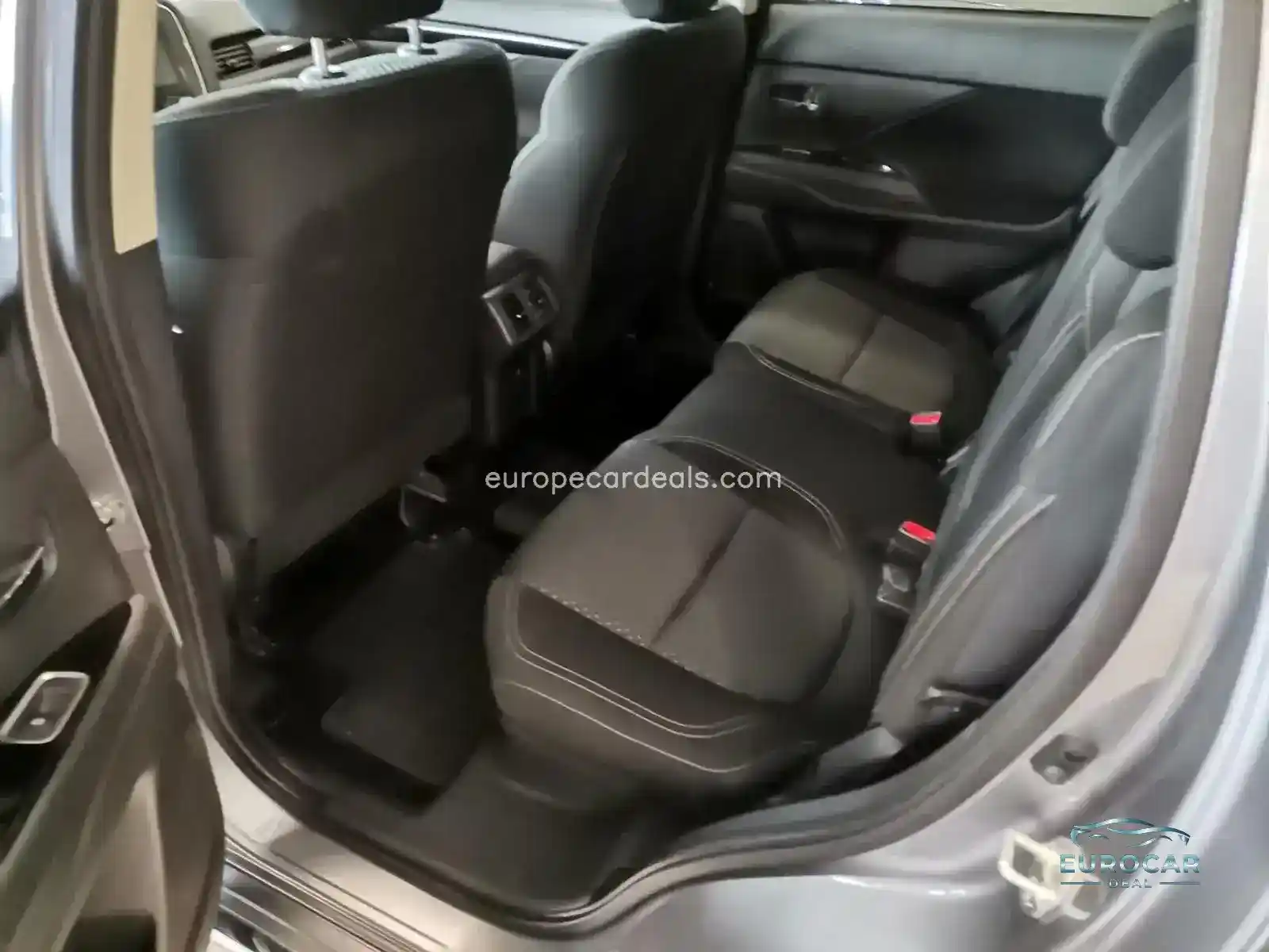 Mitsubishi Plug-in Hybrid Outlander